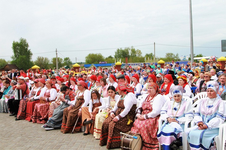 Русский праздник Каравон в Татарстане - Национальный акцент