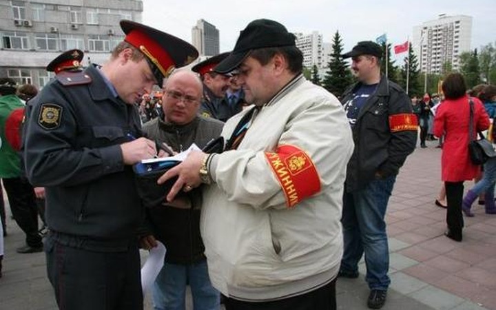 Глава Кубани поручил создать отряды "самообороны" из казаков и местных жителей