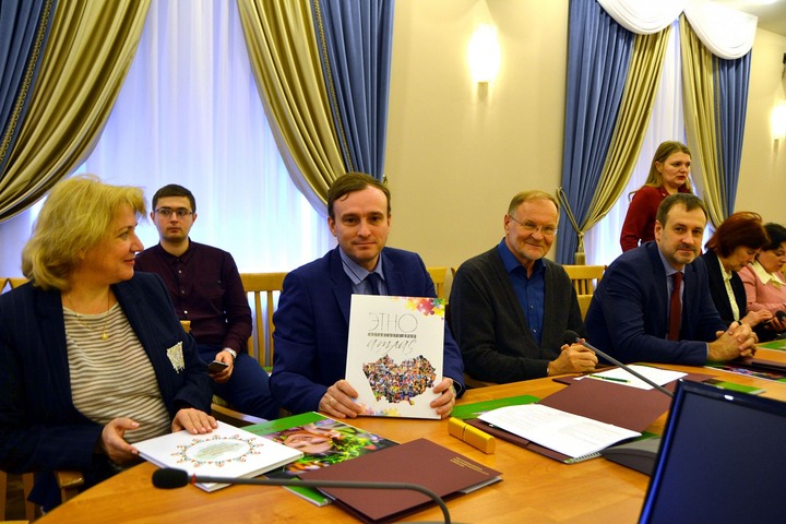 Ученые создали первый этноатлас Алтайского края