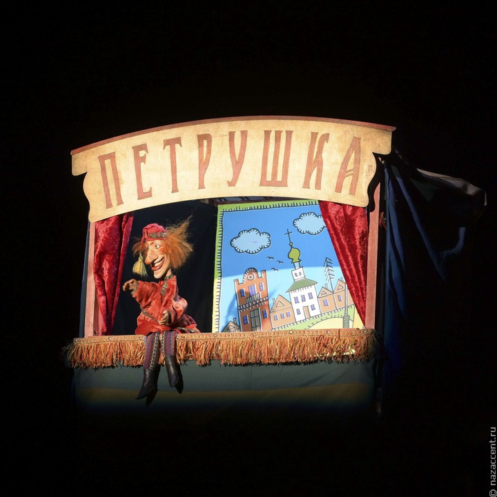 Лучшие кукольные театры выбрали на фестивале петрушек в Иркутской области