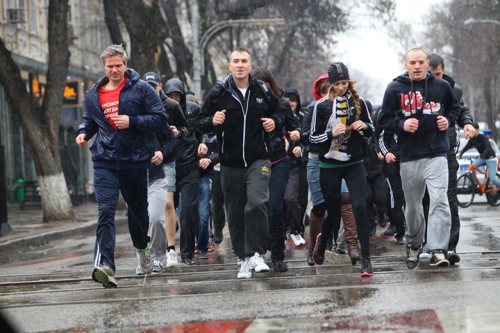 В Краснодаре националисты провели "Русскую пробежку" против рок-фестиваля KUBANA