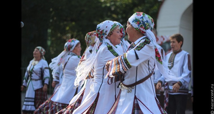 Конкурс плетения косы пройдет на удмуртском Гербере