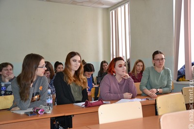 В стенах ВШСГНиМК проходят занятия Школы межэтнической журналистики