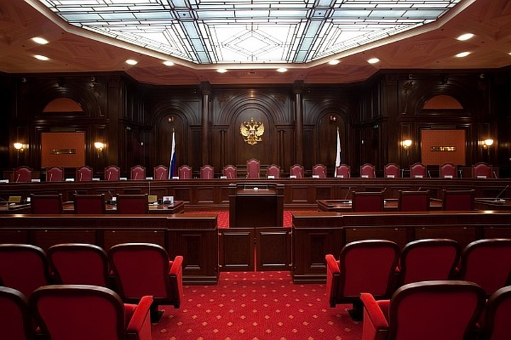 В КС рассмотрели жалобу долган на запрет передавать право на отстрел животных