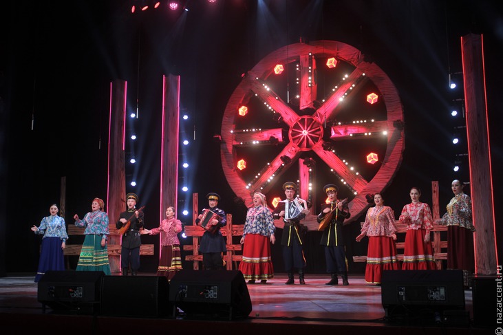 Гала-концерт всероссийского конкурса "Казачий круг" в Москве - Национальный акцент