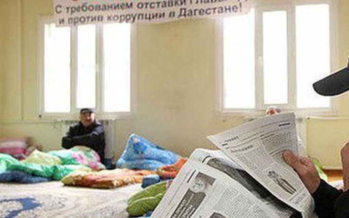 Протестующие жители Дагестана временно прекратили голодовку
