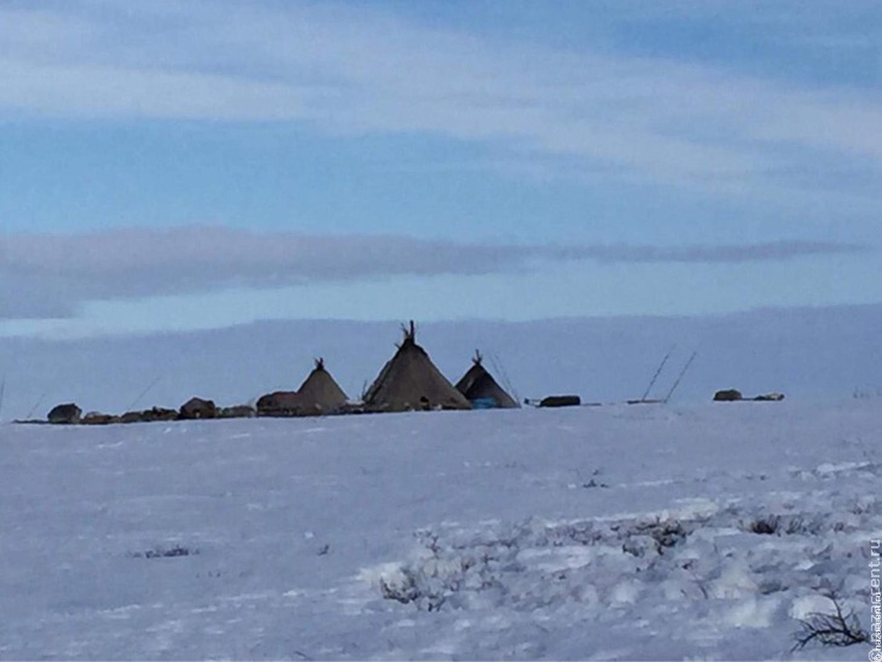 Коренные малочисленные народы Севера смогут получить "арктическую" ипотеку