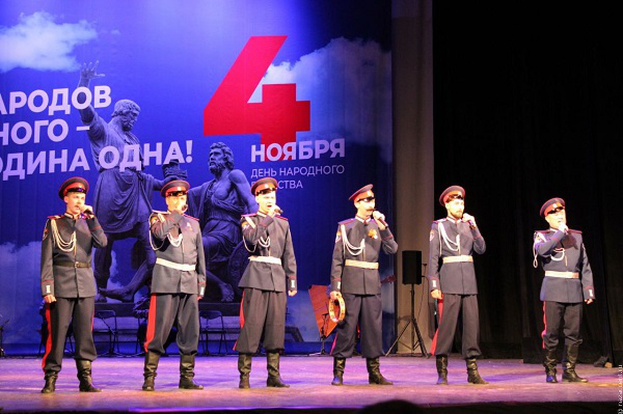 День народного единства в объективе Школы межэтнической журналистики