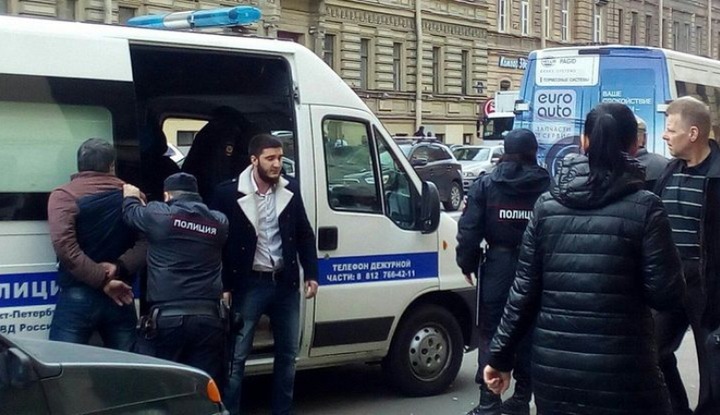 СМИ сообщили о перестрелке между азербайджанцами и дагестанцами в Санкт-Петербурге