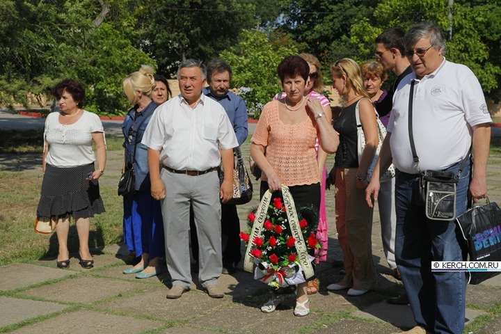В день 70-летия депортации армян, греков и болгар в Керчи прошел митинг-реквием