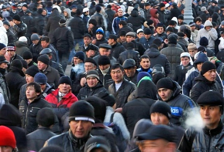 Таджикская диаспора проведет митинг в Москве после съезда в октябре