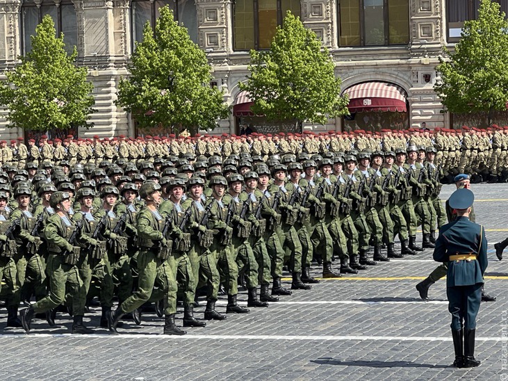 Парад Победы на Красной площади - Национальный акцент