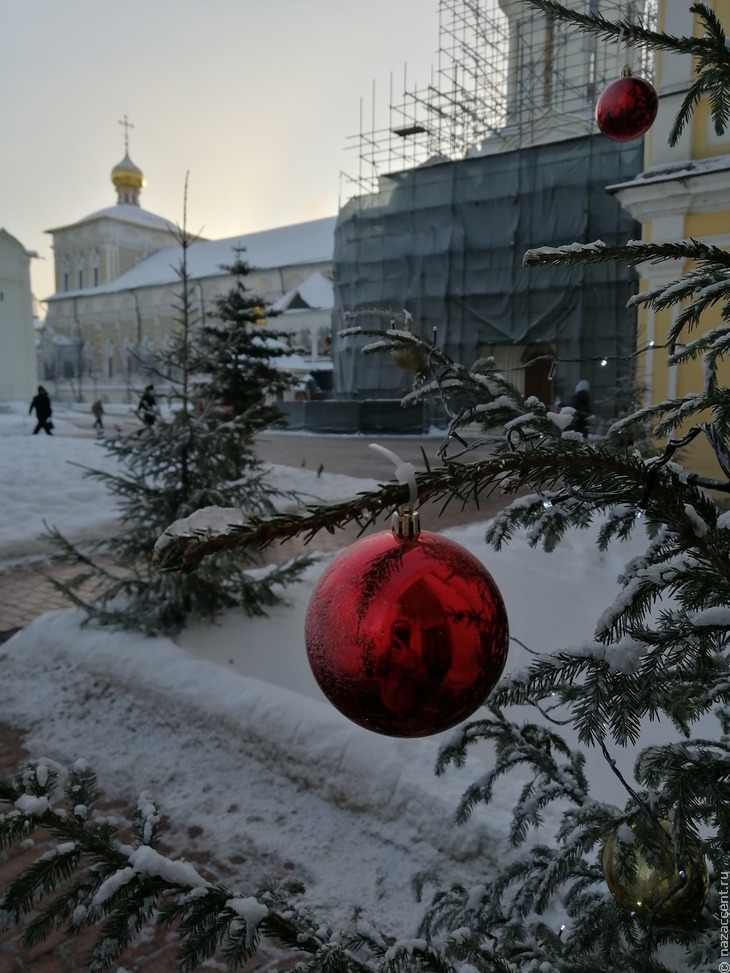 Рождество в Свято-Троицкой Сергиевой лавре - Национальный акцент