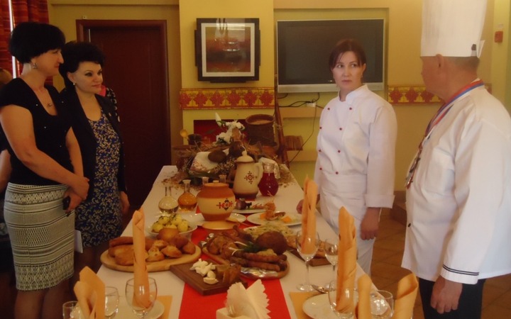 В Чебоксарах открылся городской фестиваль национальной кухни