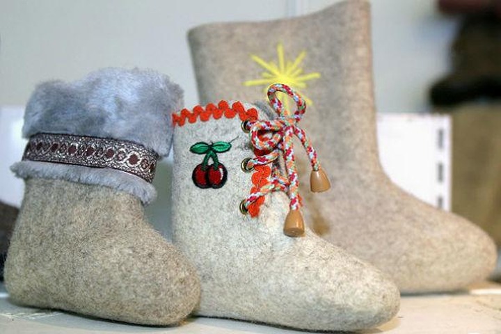 Челябинские модницы погуляли на празднике русского валенка