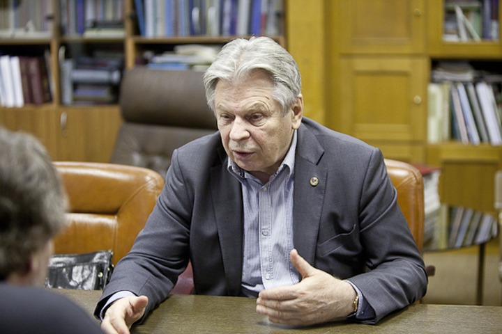 Академик Тишков назвал создание агентства по делам национальностей правильным шагом