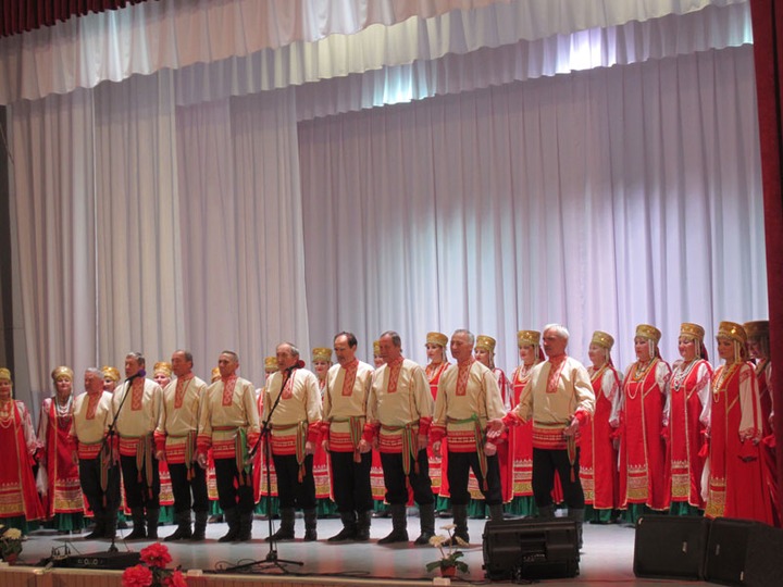 Под Рязанью завершился межрегиональный фестиваль "Россия моя малиновая"