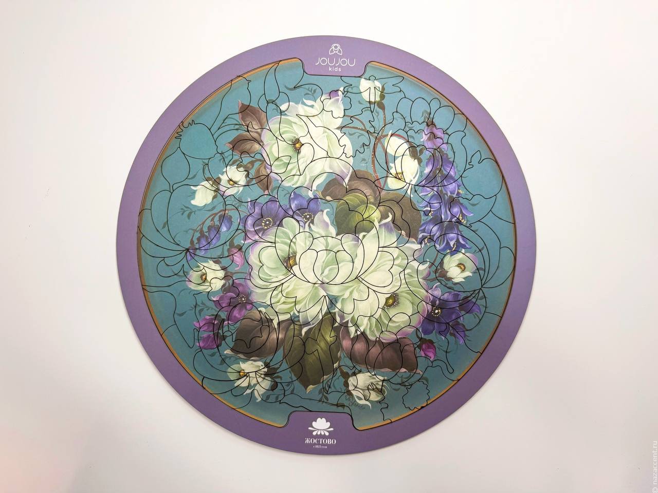 Собери поднос по частям! Жостовская фабрика выпустила деревянные пазлы для детей