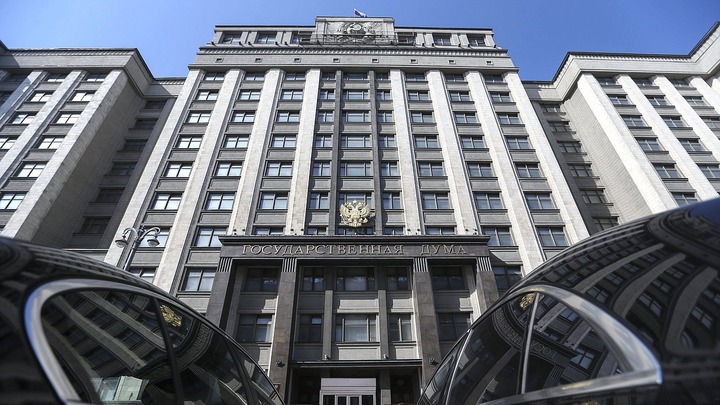 Госдума ужесточила ответственность за помощь в нелегальной миграции