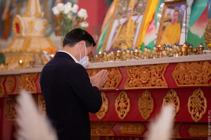 У буддистов Калмыкии начался священный месяц Үрс Сар