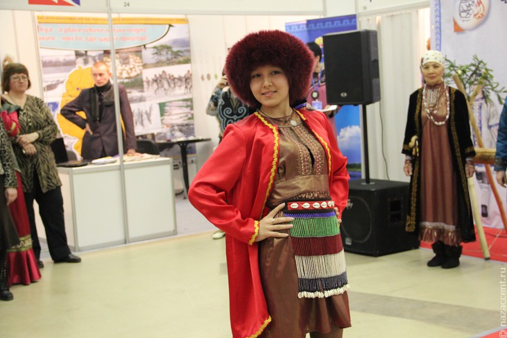 "Сокровища Севера -2013": Этнические костюмы коренных малочисленных народов - Национальный акцент