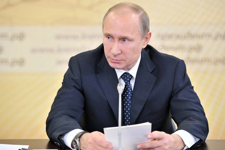 Путин призвал сотрудников ОВД бороться с нелегальной миграцией и следить за ситуацией на Северном Кавказе