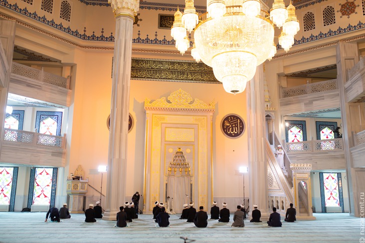 Ураза-байрам-2020 в Московской Соборной мечети - Национальный акцент