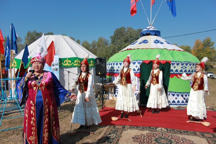 Фестиваль "Оренбург – форпост России" прошел в старинном казачьем селе