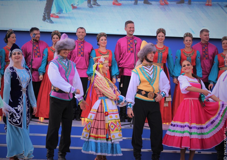 Народы России на фестивале РГО в Москве - Национальный акцент