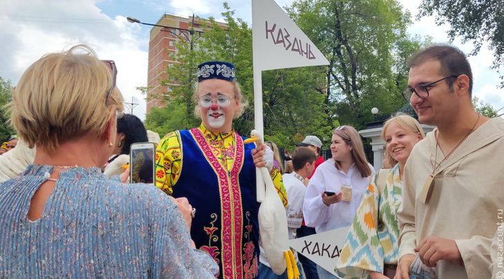 Международный фестиваль театров кукол "Чир Чайаан на траве" в Хакасии - Национальный акцент