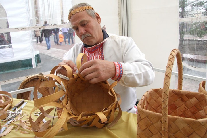 В Кургане состоялся конкурс "Зауралье мастеровое"