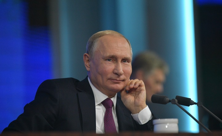 Путин поручил рассмотреть вопрос о поддержке Первого российского национального телеканала