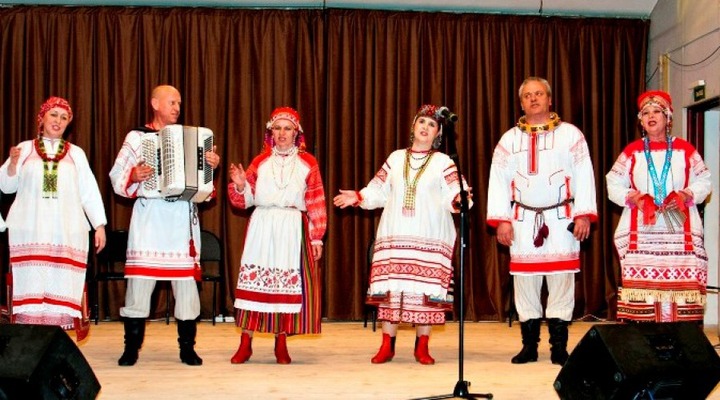 В Калуге провели праздник народной песни "Родные напевы"