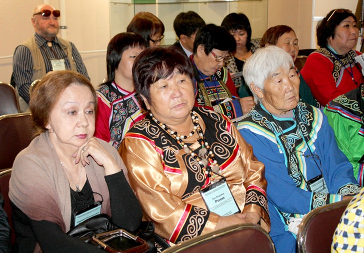 I Международный симпозиум на языках коренных малочисленных народов Дальнего Востока - Национальный акцент