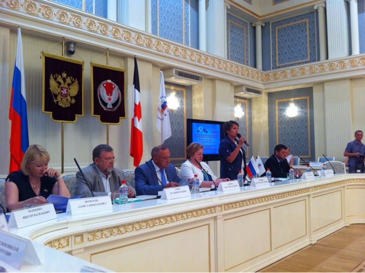 Эксперт: Положено начало восстановлению этнокультурного суверенитета страны