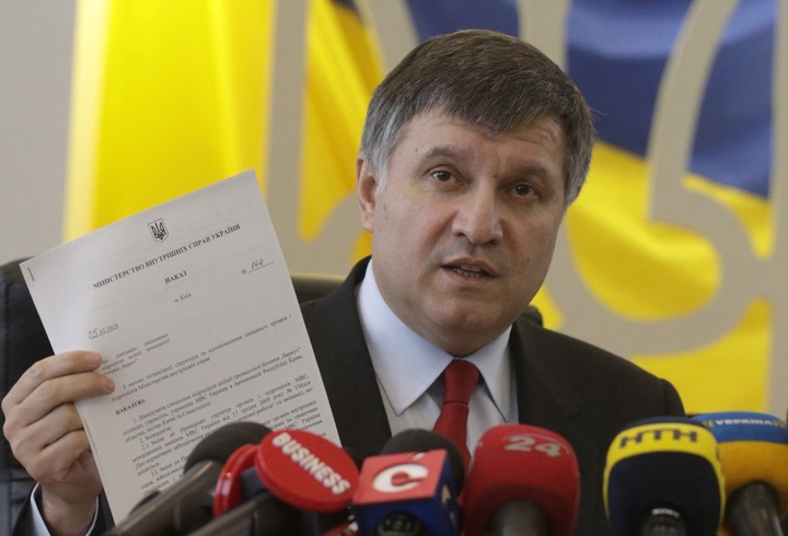 Лидеров армянских организаций призвали повлиять на министра внутренних дел Украины
