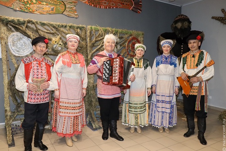 В Сыктывкаре отметили 10-летие автономии коми-пермяков концертом и народными играми
