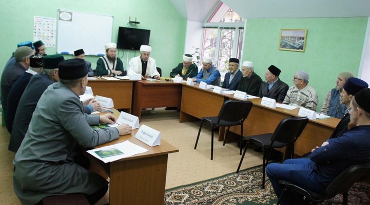 Мусульмане Набережных Челнов попросили сделать татарский язык государственным