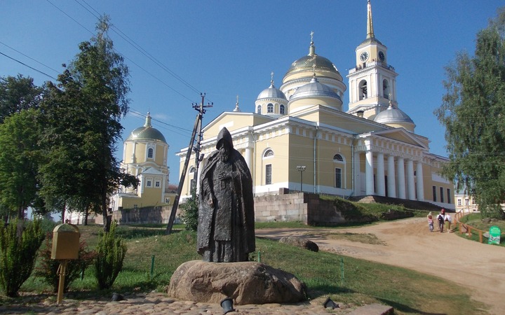 Нило-Столобенская пустынь на Селигере