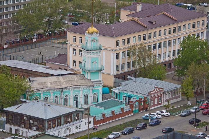 Челябинца будут судить за нанесение националистических надписей на стены мечети