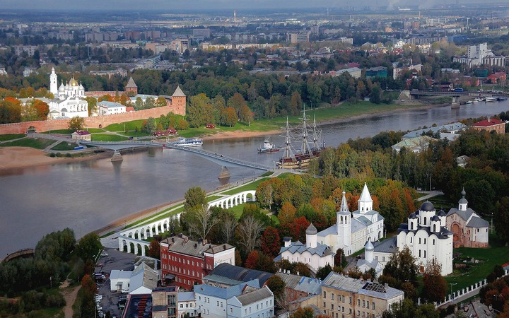 Необычный финно-угорский амулет XIII века нашли в Великом Новгороде