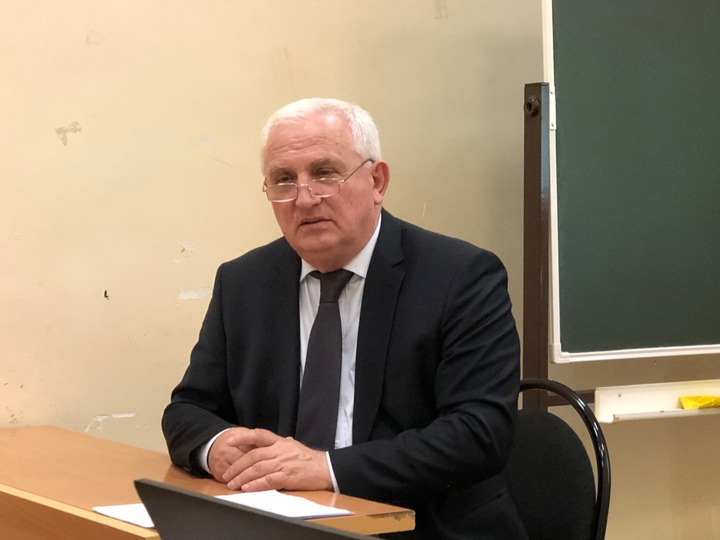 Эксперт выступил против национальных редакций в СМИ