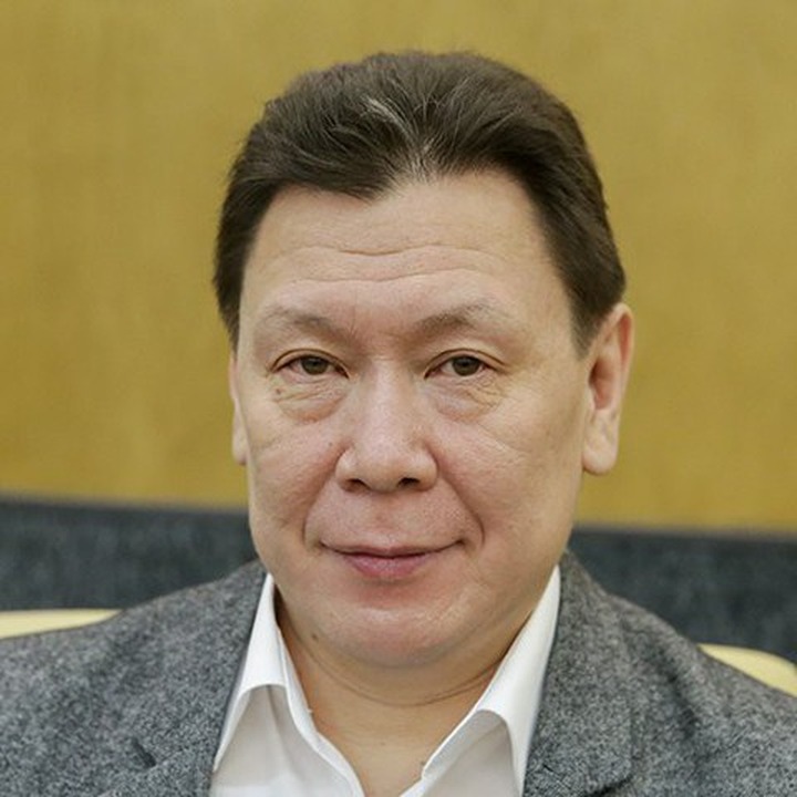 Президент Ассоциации КМНС Григорий Ледков ушел из Госдумы