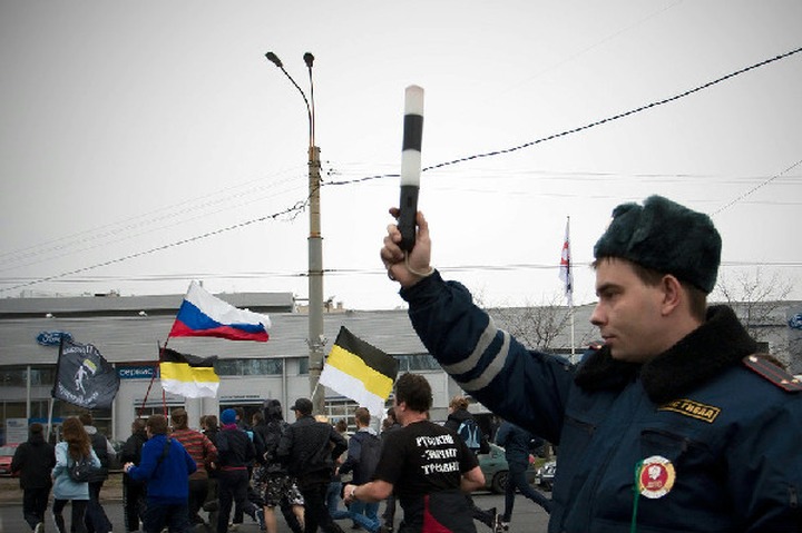 Чиновники Петербурга запретили националистам проводить марш против этнопреступности