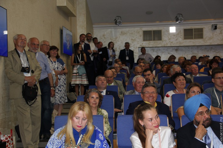 Конгресс народов России в Москве - Национальный акцент