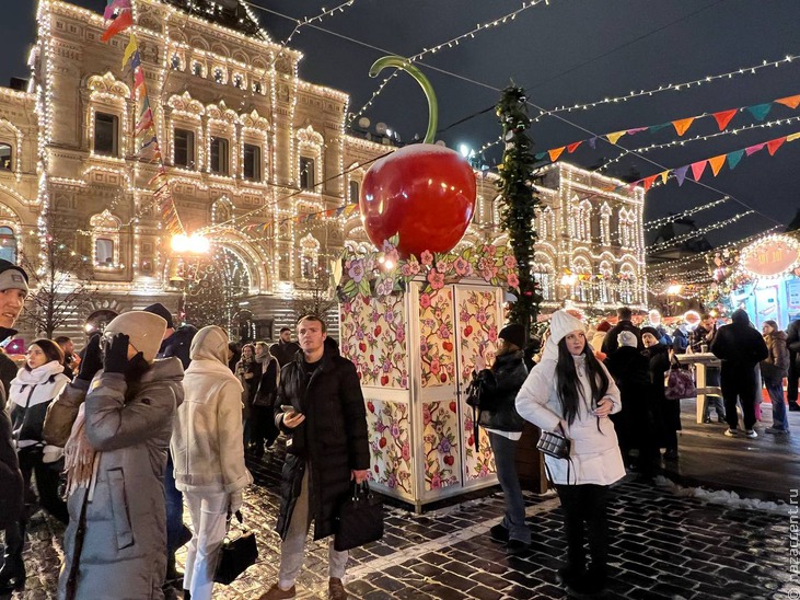 Новогодняя ярмарка на Красной площади - Национальный акцент