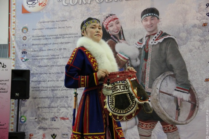 В Коми весной проведут фестиваль этнической моды "Северный стиль"