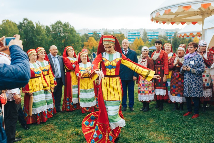 Пельменный фестиваль и розыгрыш муки пройдут на финно-угорском празднике в Татарстане