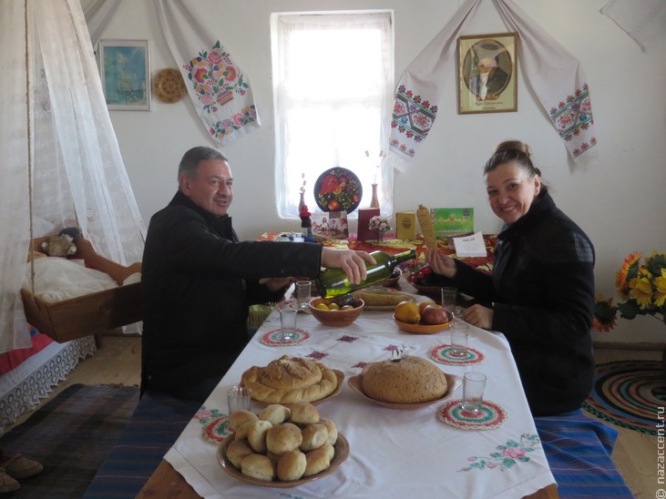 Национальная деревня в Саратове - Национальный акцент