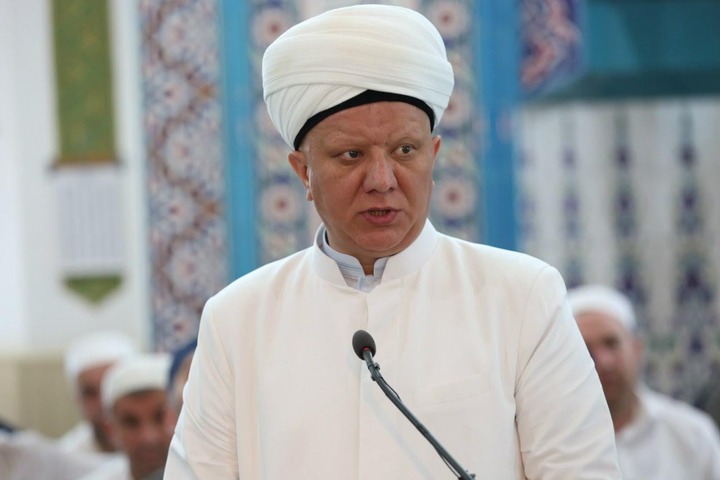 Альбир Крганов о событиях во Франции: "Бандиты, которые пытаются надеть религиозные одежды"